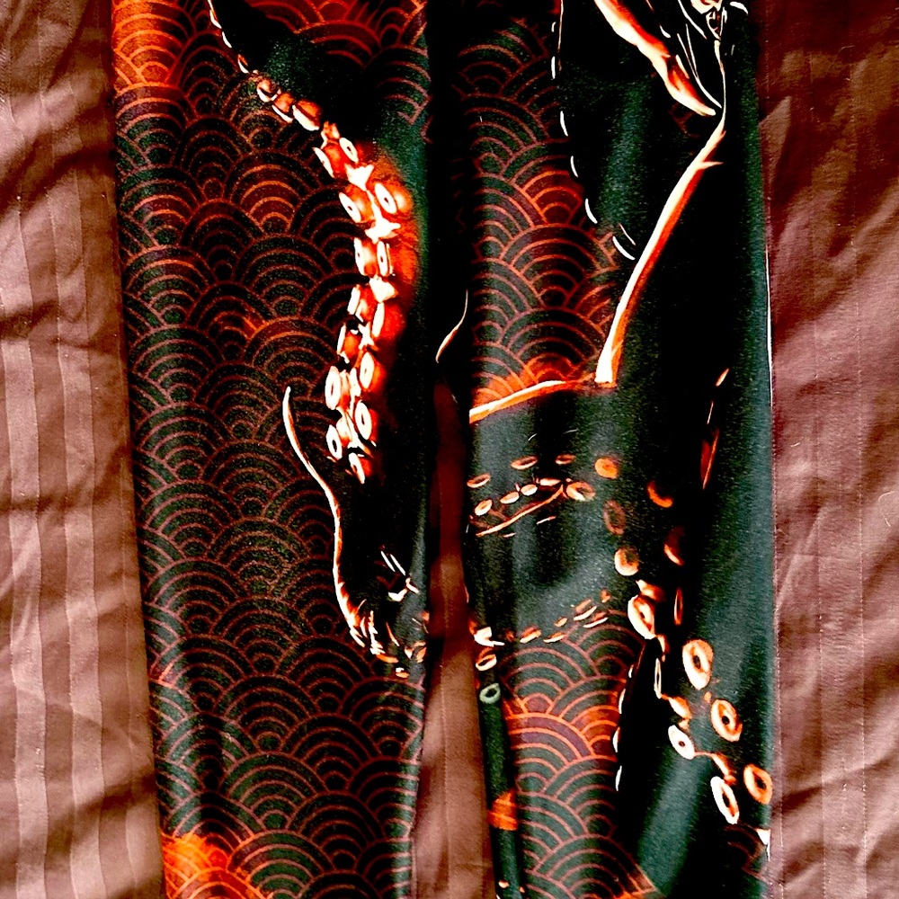 Women’s XL Ranger Up Octopus Graphic Leggings
